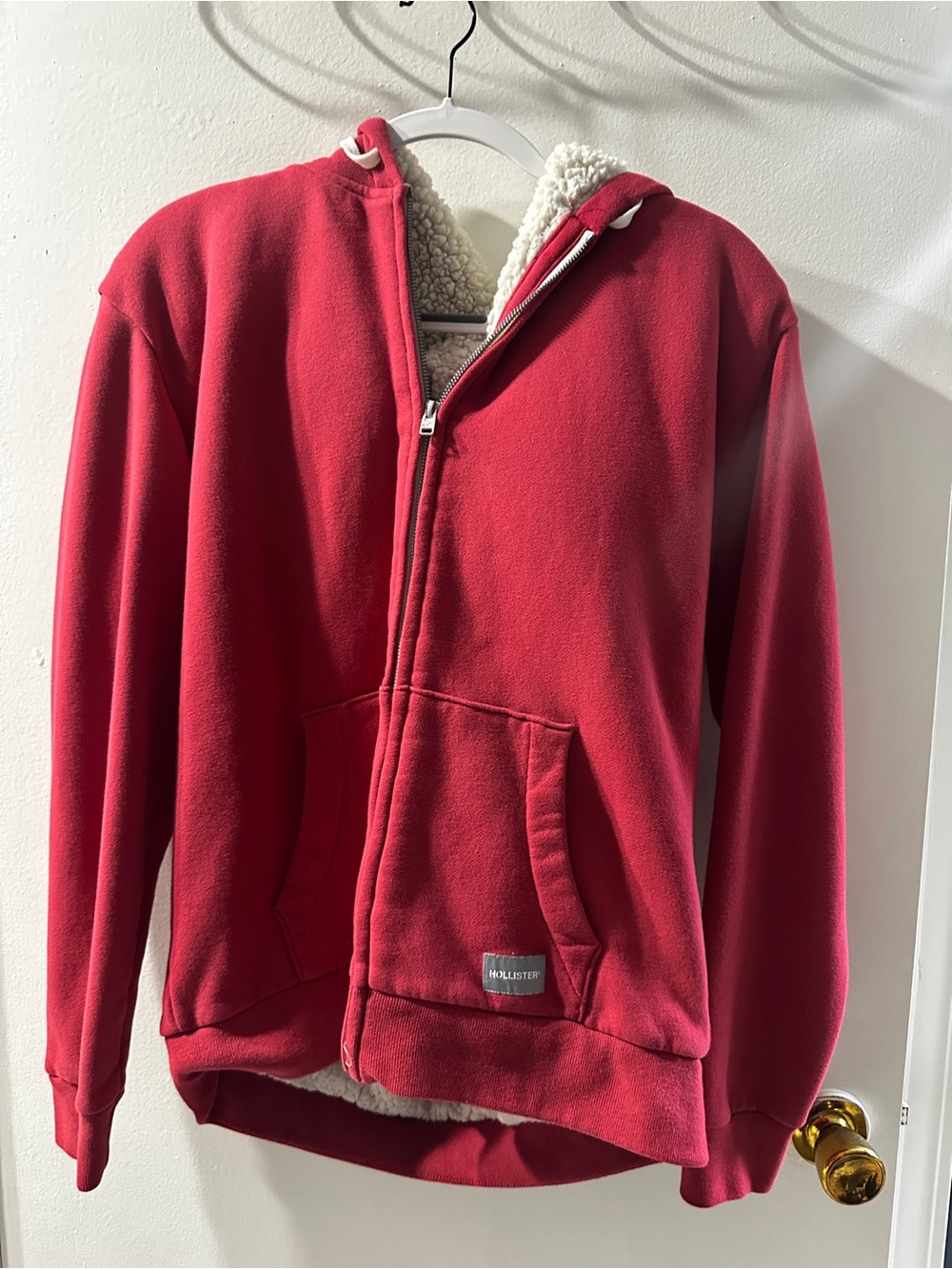 Hollister men’s Sherpa lined zip up hoodie size medium